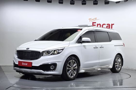 Kia Carnival 9-seater Prestige — пробег 196 153 км — фото 1 из 5