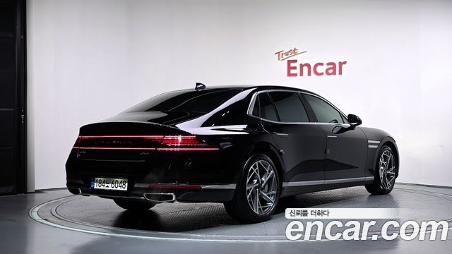 Genesis G90 из Кореи Encar