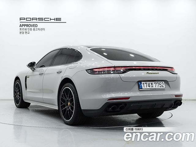 Porsche Panamera 2.9 AWD E-Hybrid Platinum Edition — пробег 27 790 км — фото 2 из 5