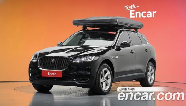 Jaguar F-PACE 20d Prestige — пробег 111 120 км — фото 1 из 5