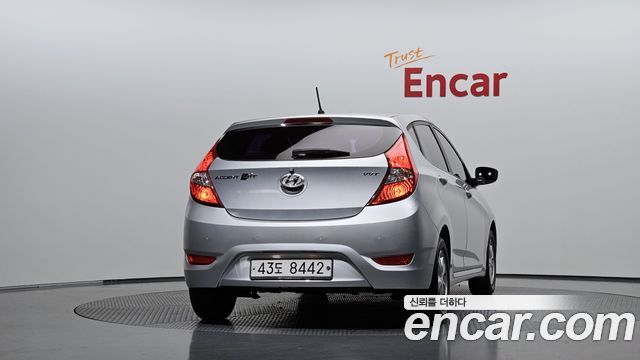 Hyundai Accent из Кореи Encar