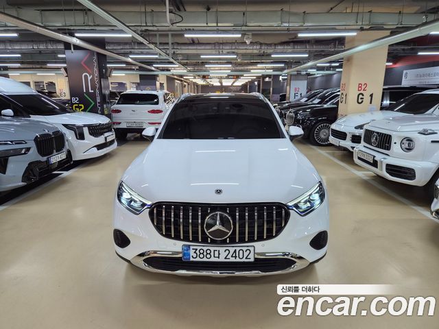 Mercedes-Benz GLC-Class GLC 300 4MATIC Avantgarde — пробег 9 736 км — фото 2 из 5