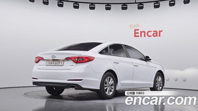 Hyundai Sonata LPI Smart — пробег 173 926 км — фото 2 из 5