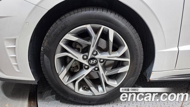 Hyundai Sonata 2.0 Premium Family — пробег 46 527 км — фото 5 из 5