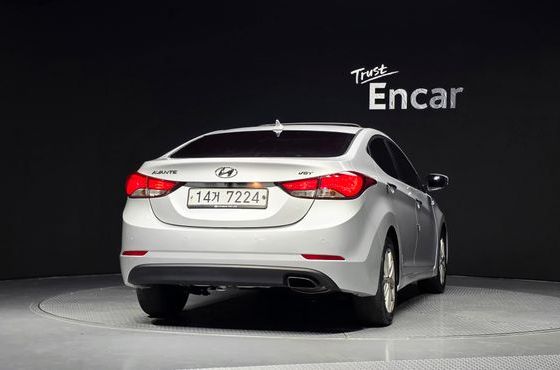 Hyundai AVANTE 1.6 VGT Modern Standard — пробег 179 739 км — фото 4 из 5