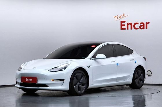 Tesla Model 3 Long Range AWD — пробег 146 526 км — фото 1 из 5