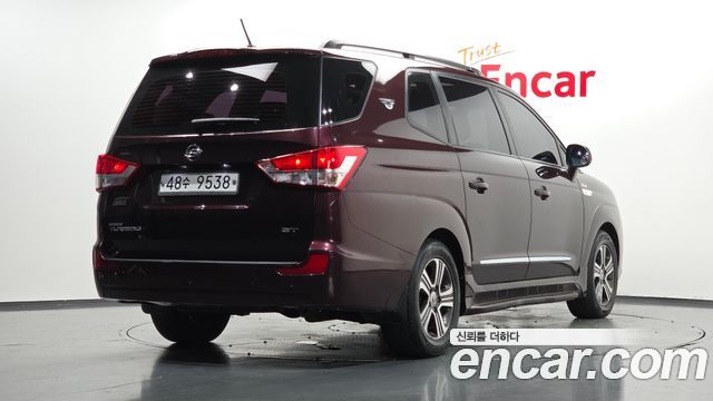 Ssangyong KORANDO 4WD GT 9-seater — пробег 117 261 км — фото 2 из 5