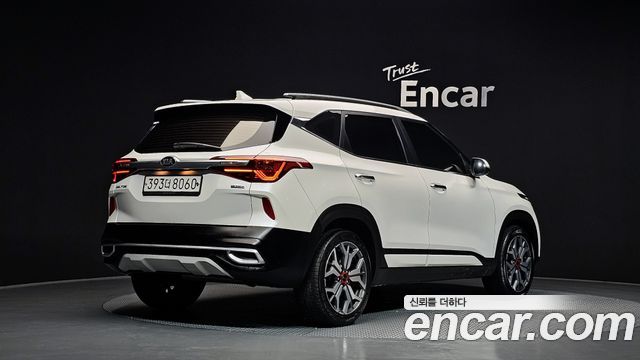 Kia Seltos из Кореи Encar
