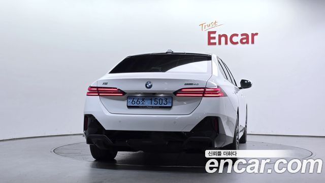 BMW i5 из Кореи Encar