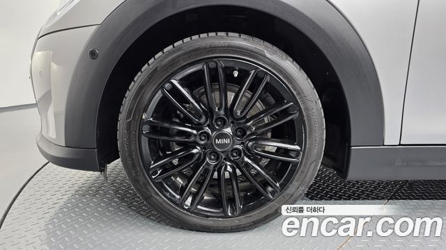 Mini Cooper Convertible из Кореи Encar