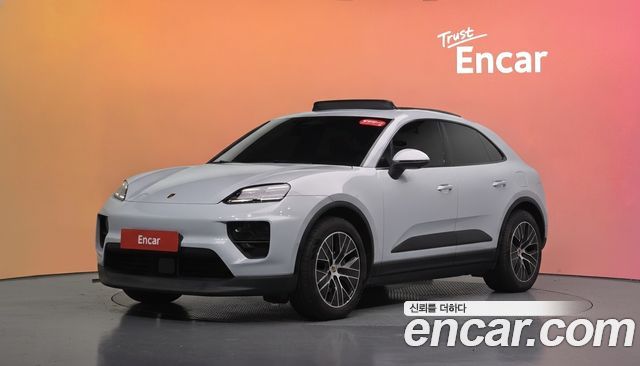 Porsche Macan Base — пробег 26 308 км — фото 1 из 5