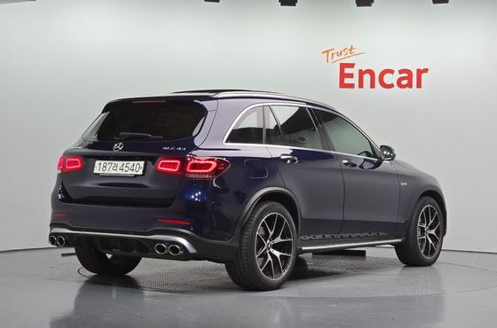 Mercedes-Benz GLC-Class AMG GLC43 4MATIC — пробег 31 841 км — фото 2 из 5