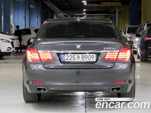 BMW 7-Series 750Li xDrive — пробег 74 574 км — фото 4 из 5
