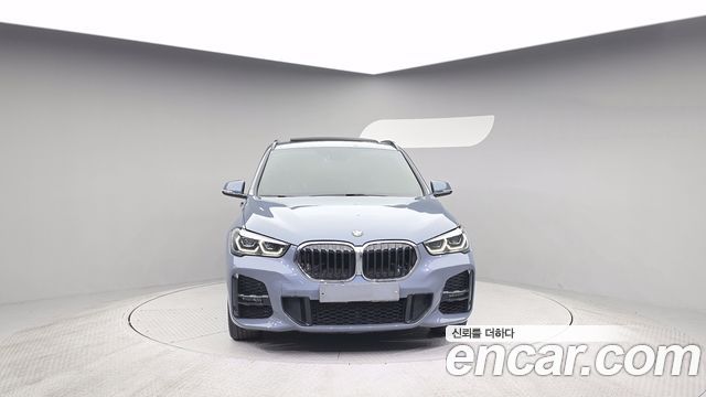 BMW X1 xDrive 20i M Sport — пробег 84 355 км — фото 3 из 5