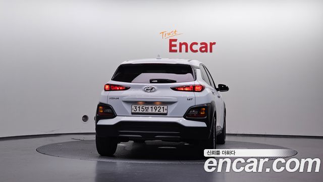 Hyundai Kona из Кореи Encar