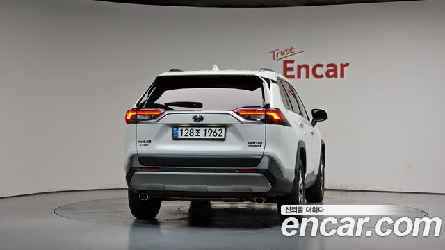 Toyota RAV4 из Кореи Encar