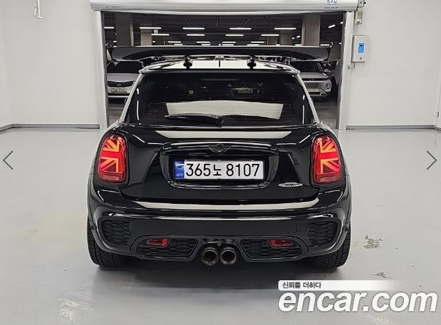 Mini Cooper JCW 3rd Generation — пробег 55 490 км — фото 3 из 5