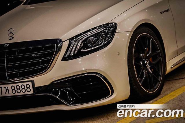 Mercedes-Benz S-Class S63 AMG 4MATIC+ — пробег 125 300 км — фото 3 из 5