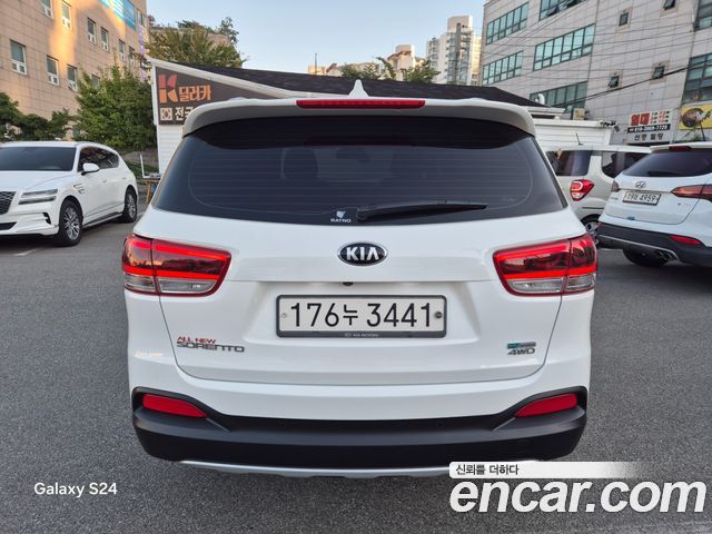 Kia Sorento Diesel 2.0 4WD Noblesse Special — пробег 129 917 км — фото 5 из 5