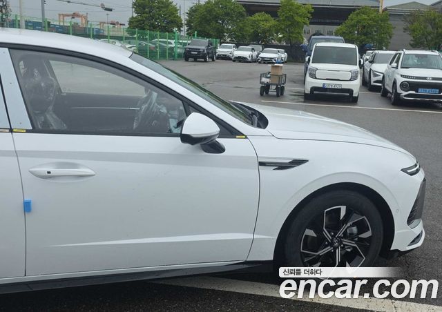 Hyundai Sonata 1.6 Turbo S — пробег 1 км — фото 5 из 5