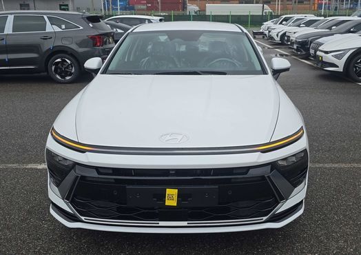 Hyundai Sonata 1.6 Turbo S — пробег 1 км — фото 1 из 5