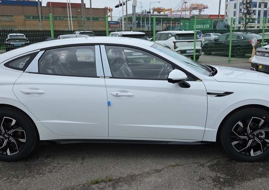 Hyundai Sonata 1.6 Turbo S — пробег 1 км — фото 2 из 5