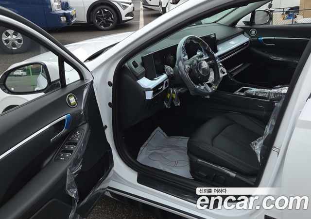 Hyundai Sonata 2.0 S — пробег 1 км — фото 4 из 5