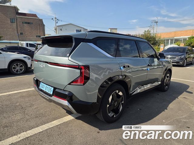 Kia EV5 Long Range 2WD Earth — пробег 7 919 км — фото 4 из 5