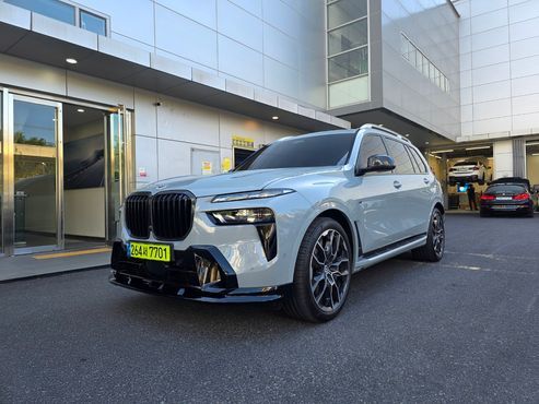 BMW X7 xDrive 40i M Sport 6STR — пробег 13 000 км — фото 3 из 5
