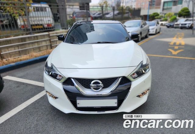 Nissan Maxima 3.5 Platinum — пробег 39 000 км — фото 1 из 5