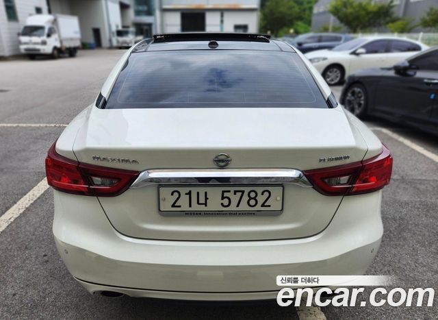 Nissan Maxima 3.5 Platinum — пробег 39 000 км — фото 2 из 5