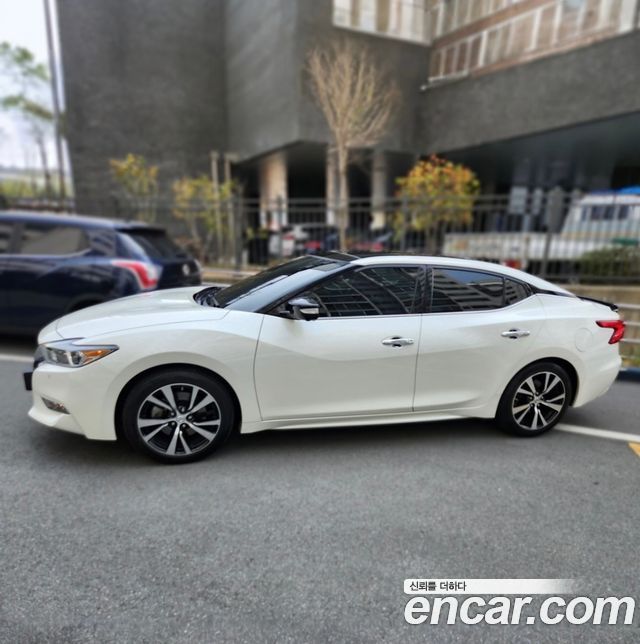Nissan Maxima 3.5 Platinum — пробег 39 000 км — фото 3 из 5