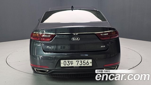 Kia K7 из Кореи Encar
