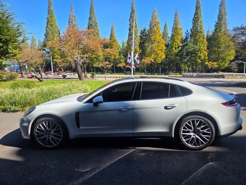 Porsche Panamera 3.0 AWD — пробег 120 000 км — фото 2 из 5