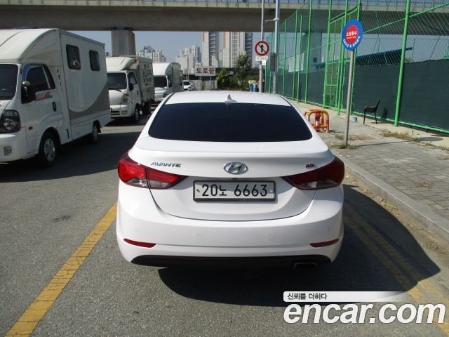 Hyundai AVANTE 1.6 GDi Modern Standard — пробег 114 000 км — фото 4 из 5