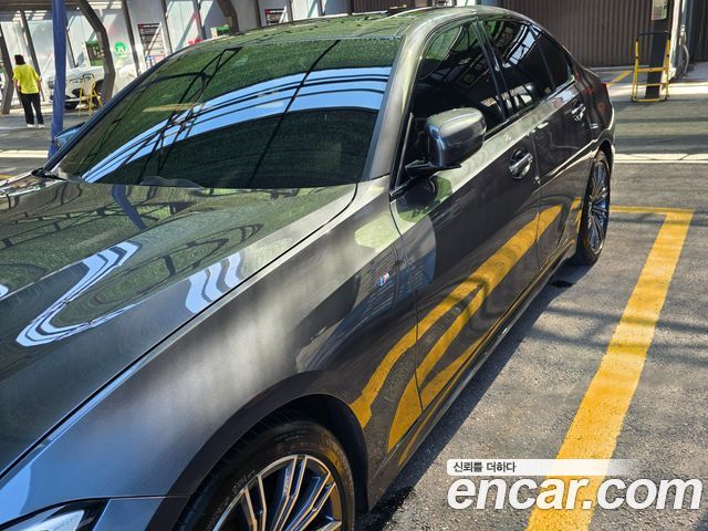 BMW 3-Series из Кореи Encar