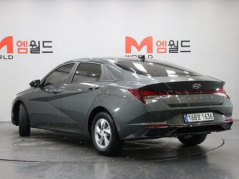 Hyundai AVANTE 1.6 Modern — пробег 74 680 км — фото 4 из 5