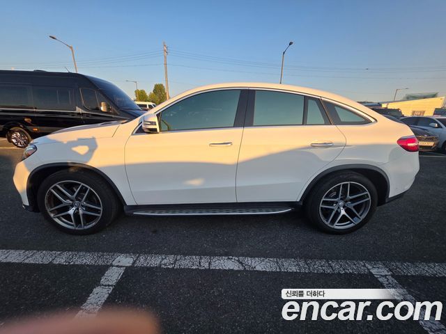 Mercedes-Benz GLE-Class GLE350 d 4MATIC Coupe — пробег 142 000 км — фото 2 из 5
