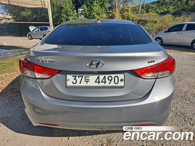 Hyundai AVANTE M16 GDI Smart — пробег 145 700 км — фото 4 из 5