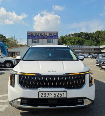 Kia Carnival Diesel 9-Seater Signature — пробег 22 984 км — фото 3 из 5