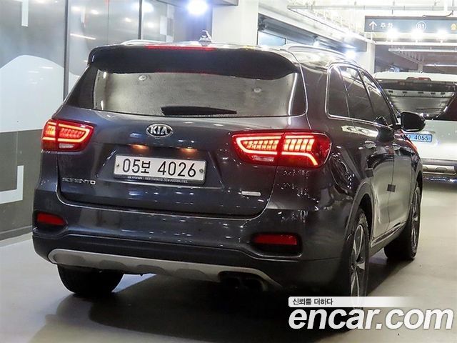 Kia Sorento Diesel 2.0 2WD Noblesse — пробег 124 289 км — фото 4 из 5