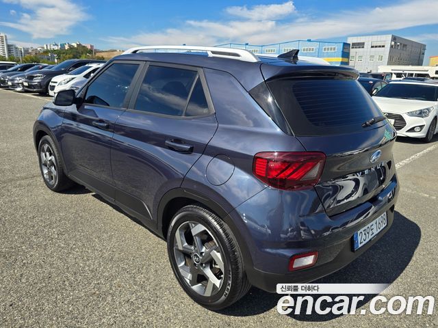 Hyundai Venue 1,6 Premium — пробег 54 581 км — фото 3 из 5