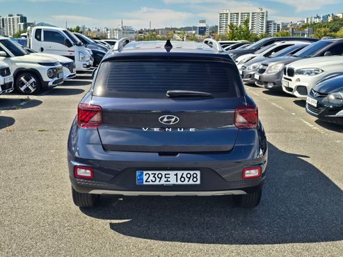 Hyundai Venue 1,6 Premium — пробег 54 581 км — фото 4 из 5