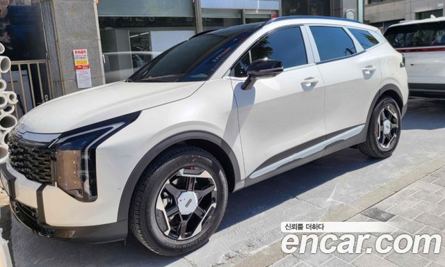 Kia Sportage HEV 1.6 2WD Signature — пробег 1 000 км — фото 1 из 5