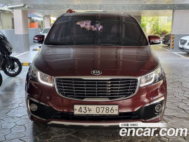 Kia Carnival 9-seater Prestige — пробег 153 135 км — фото 2 из 5