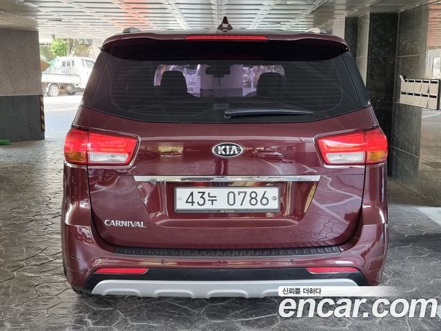 Kia Carnival 9-seater Prestige — пробег 153 135 км — фото 5 из 5