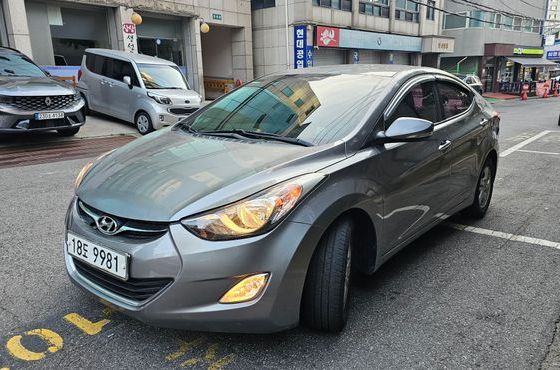 Hyundai AVANTE M16 GDI Luxury — пробег 230 000 км — фото 3 из 5