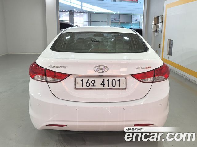 Hyundai AVANTE M16 GDI Premier — пробег 123 824 км — фото 3 из 5