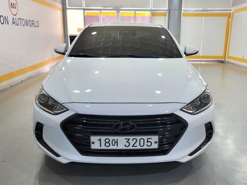 Hyundai AVANTE 1.6 GDI Value Plus — пробег 148 470 км — фото 2 из 5