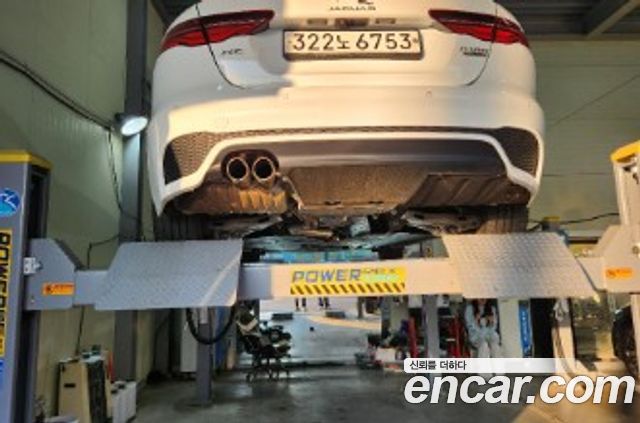 Jaguar XE из Кореи Encar
